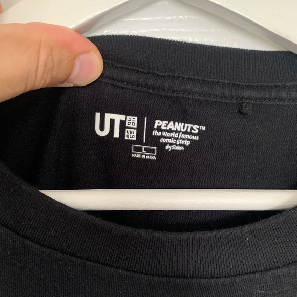 Peanuts - Uniqlo UT Graphic Tee - Size Large - Picture 3 of 3